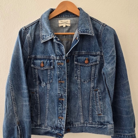Madewell Classic Jean Jacket | Style MD243 | Used- Excellent Condition - Picture 1 of 11